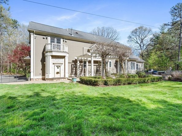 65 Summit Street, Concord MA 01742