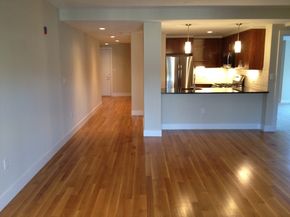 321 Hammond Pond Pkwy U301, Brookline MA 02467