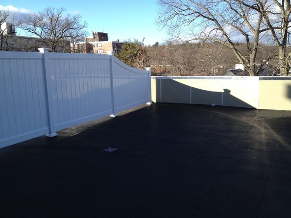 321 Hammond Pond Pkwy U301, Brookline MA 02467