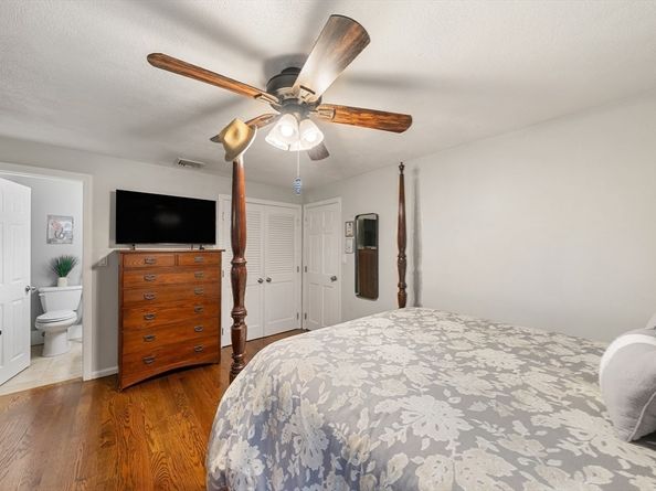 12 Nancy Road, Natick MA 01760