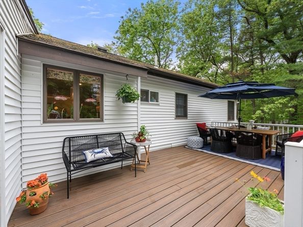 12 Nancy Road, Natick MA 01760