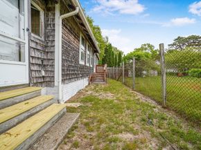 7 Crescent Place, Wareham MA 02571