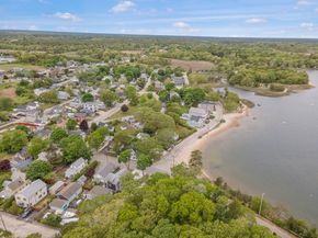 7 Crescent Place, Wareham MA 02571