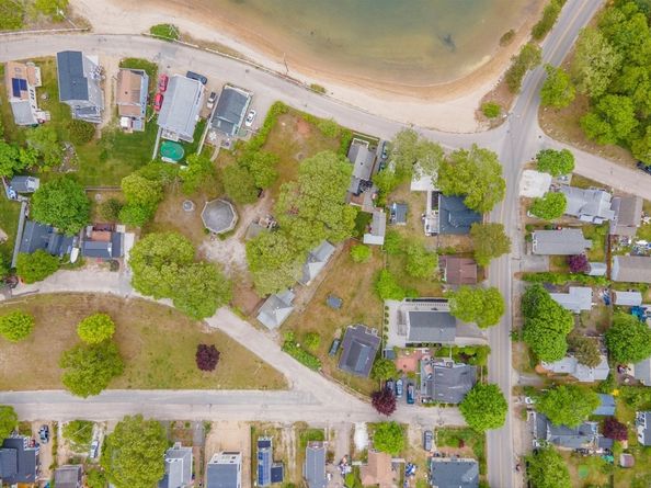 7 Crescent Place, Wareham MA 02571