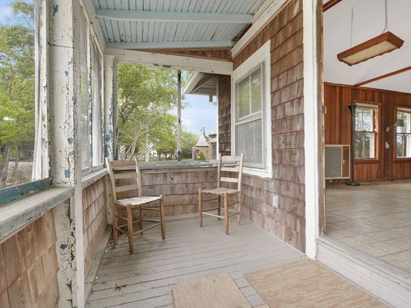 7 Crescent Place, Wareham MA 02571