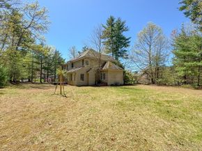 12 Appleseed Dr, Westborough MA 01581