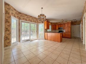 12 Appleseed Dr, Westborough MA 01581