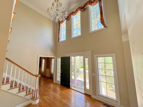 12 Appleseed Dr, Westborough MA 01581