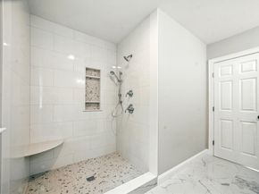 3 Hillside Ave, Westford MA 01886