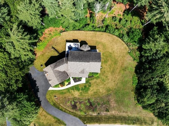 294 Country Club Way, Kingston MA 02364