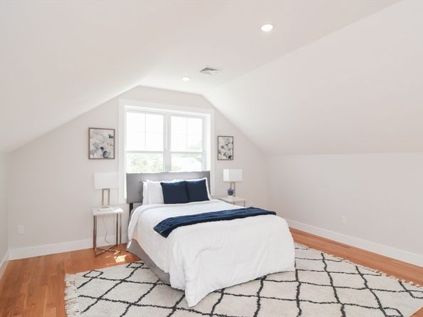 73B Trowbridge St 73B, Belmont MA 02478