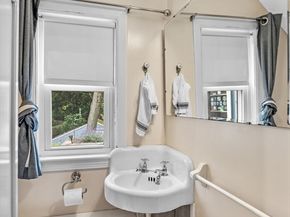 452 Lowell, Reading MA 01867