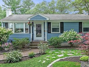 452 Lowell, Reading MA 01867