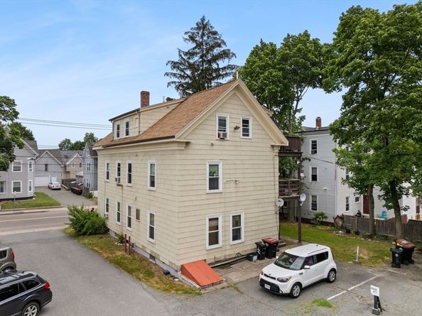 282 Belmont St, Brockton MA 02301