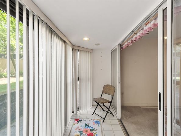 975 Mass Avenue 106, Arlington MA 02476