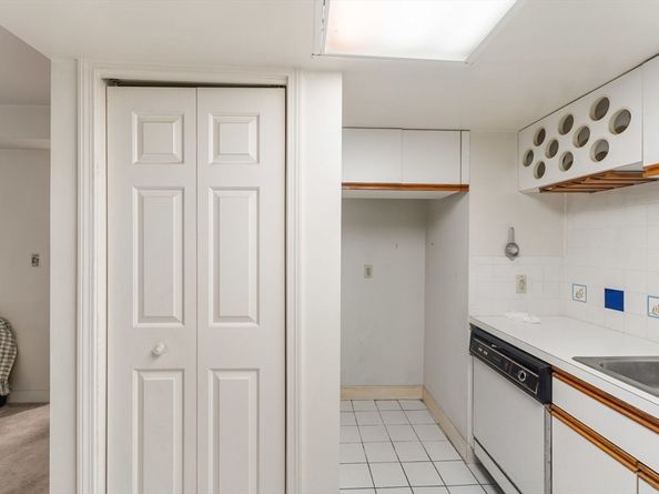 975 Mass Avenue 106, Arlington MA 02476