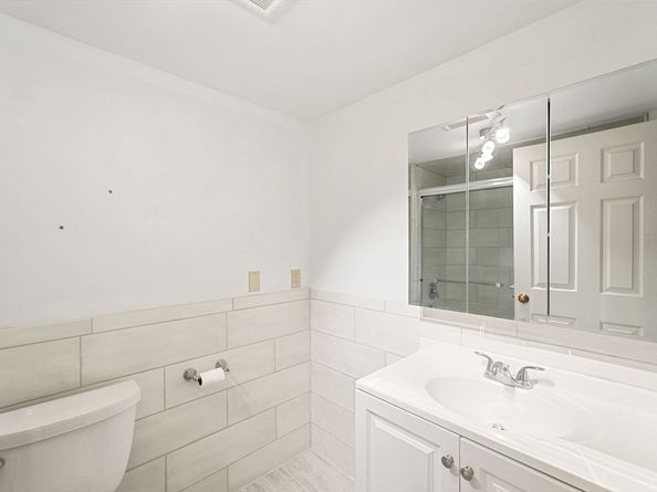 975 Mass Avenue 106, Arlington MA 02476