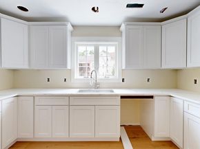 40 Hastings Avenue, Worcester MA 01606