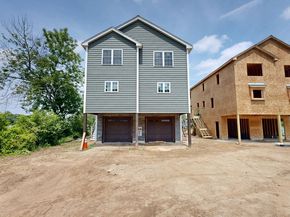 40 Hastings Avenue, Worcester MA 01606