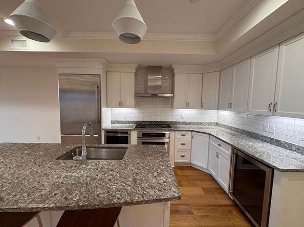 374-398 Bunker Hill 306, Boston MA 02129