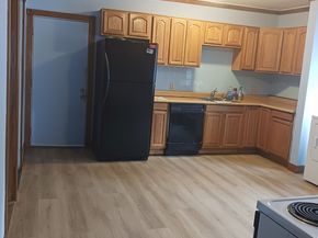 14 Douglas Court, Worcester MA 01603