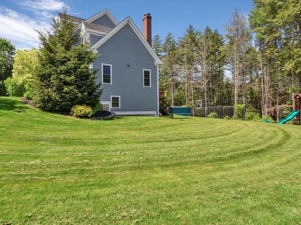 52 Sylvan Dr, Stow MA 01775