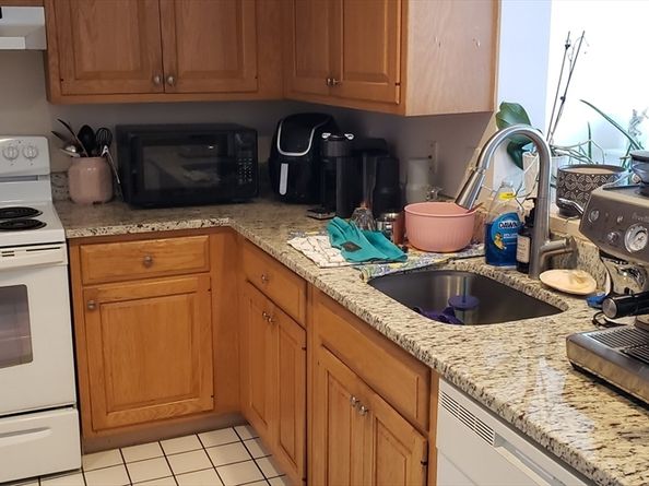 350 Revere Beach Blvd 910 k, Revere MA 02151