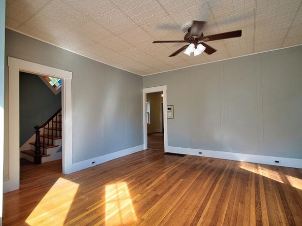 16 Washington St, Chelmsford MA 01863