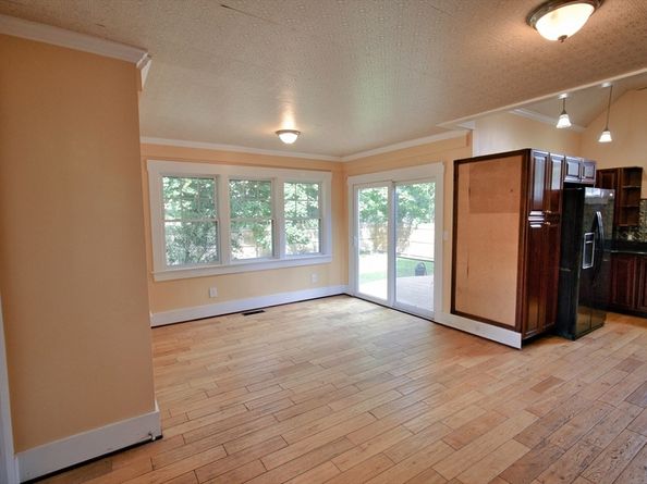 16 Washington St, Chelmsford MA 01863