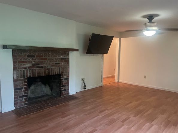 173 Winchendon Rd, Ashburnham MA 01430