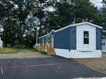 221 Shoreline Drive