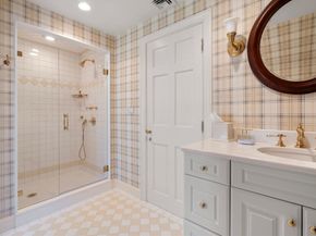 71 Sears Rd, Brookline MA 02445