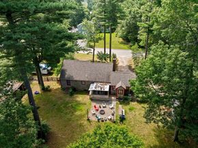 18 Russell Holmes Way, Carver MA 02330