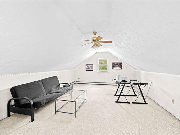 18 Russell Holmes Way, Carver MA 02330
