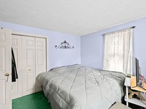 18 Russell Holmes Way, Carver MA 02330