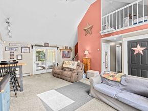 18 Russell Holmes Way, Carver MA 02330