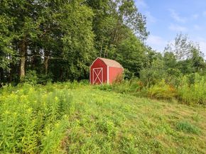 13 Boucher Rd, Charlton MA 01507