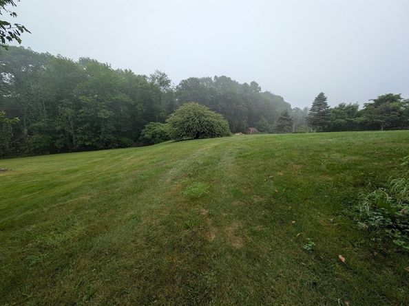 13 Boucher Rd, Charlton MA 01507