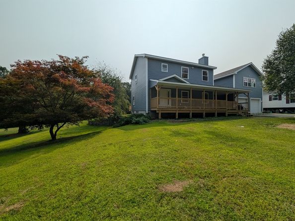 13 Boucher Rd, Charlton MA 01507