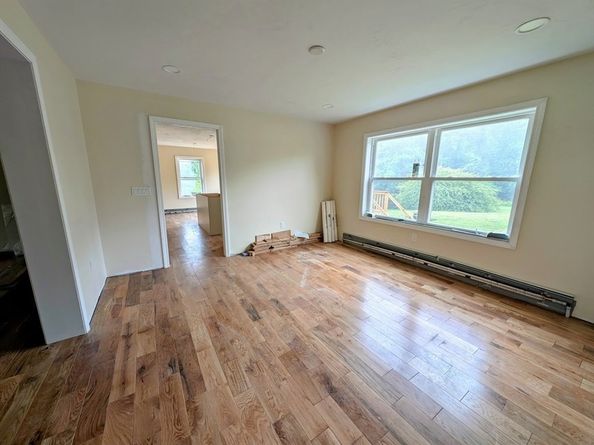 13 Boucher Rd, Charlton MA 01507