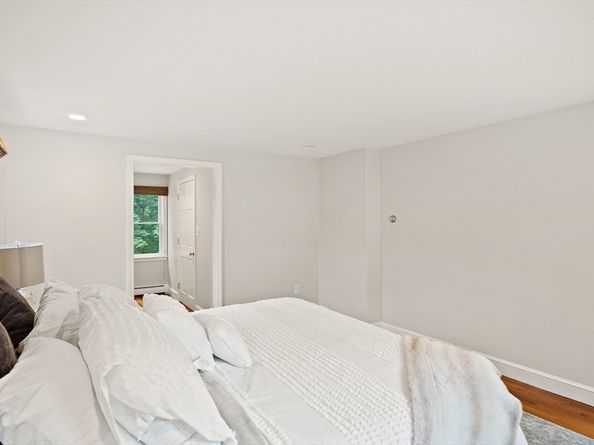 25 Indian Hill Road, Woburn MA 01801