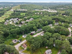 25 Indian Hill Road, Woburn MA 01801