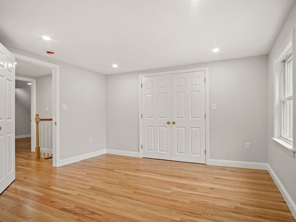 25 Indian Hill Road, Woburn MA 01801