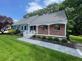 25 Indian Hill Road, Woburn MA 01801
