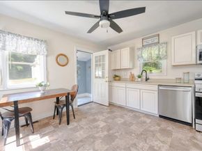 50 Cross St, Middleboro MA 02346