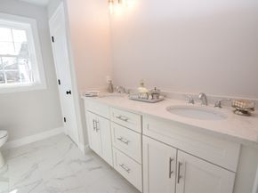 5 Clarendon Circle Lot 4, Holbrook MA 02343