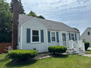 110 Holyoke St