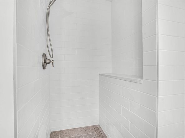 293 Wildwood Ave, Worcester MA 01603