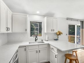 293 Wildwood Ave, Worcester MA 01603
