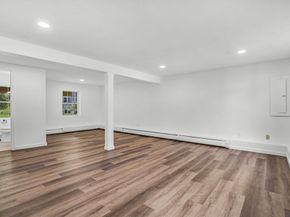 293 Wildwood Ave, Worcester MA 01603